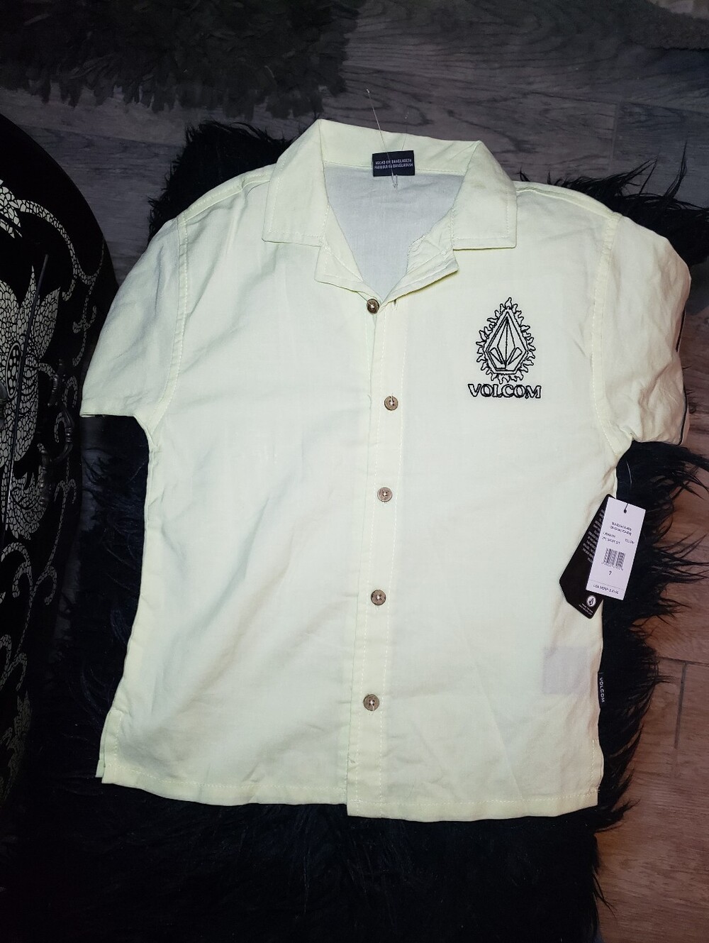 Volcom Short-Sleeve Button Down Shirt